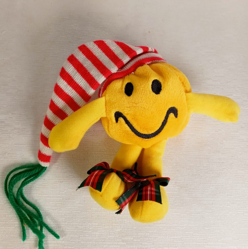 Dan Dee Smiley Face Giggle Christmas Plush Stuffed Christmas Stocking Hat 6"